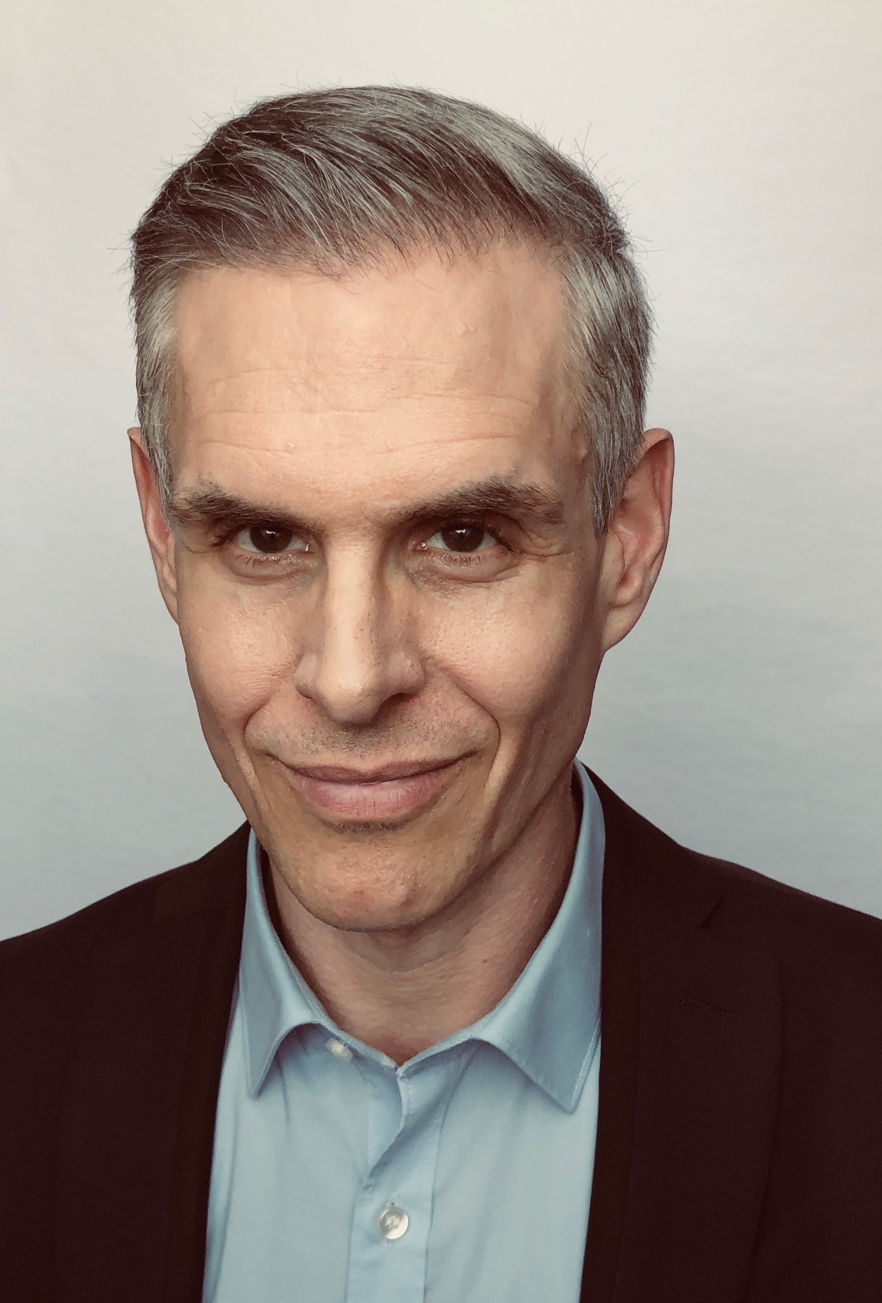 Dr. Georg Singer
